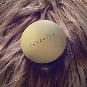 BNWT COVER FX: ILLUMINATING SETTING POWDER MEDIUM
